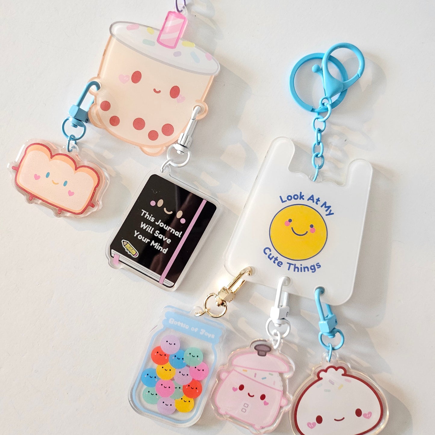 Look at m cute things Acrylic Charm/Keychain holder