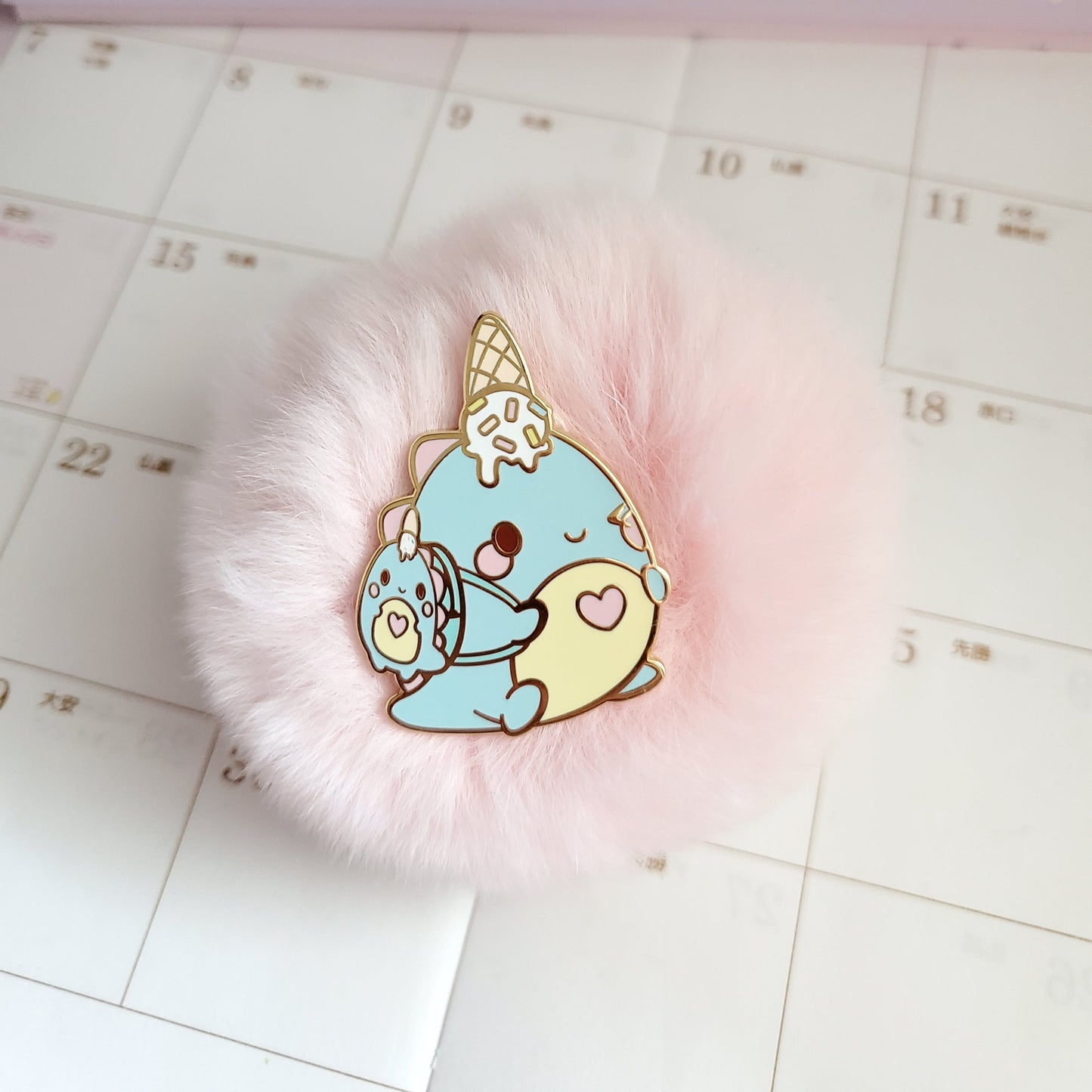 Lubo With Ita Bag Pin