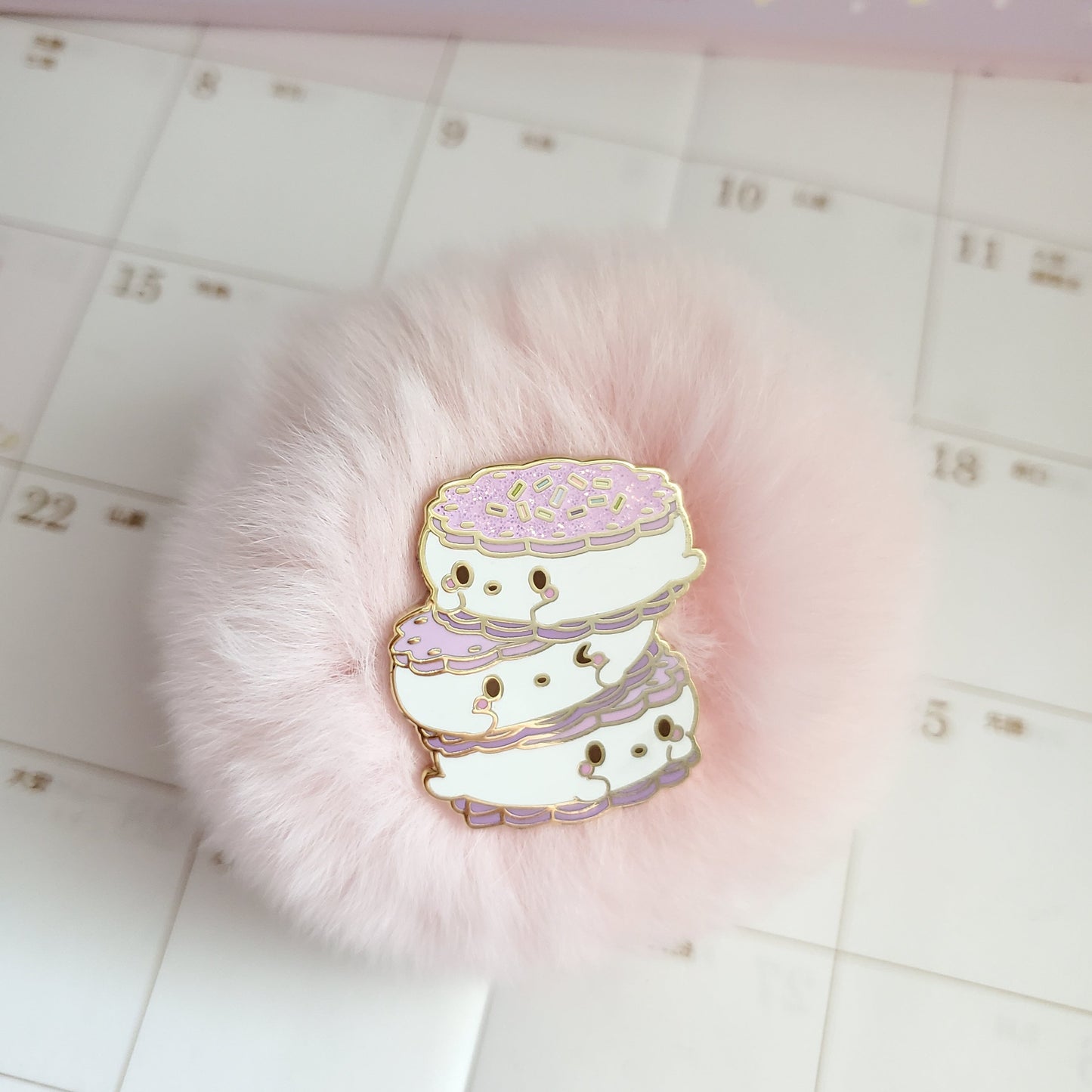 Cookie Sandwich Pin